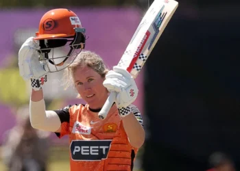 Beth Mooney Replaces Sophie Devine as Perth Scorchers Captain