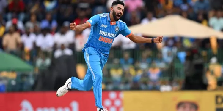 Mohammed Siraj Produces Pearler to Castle John Campbell on ODI Return